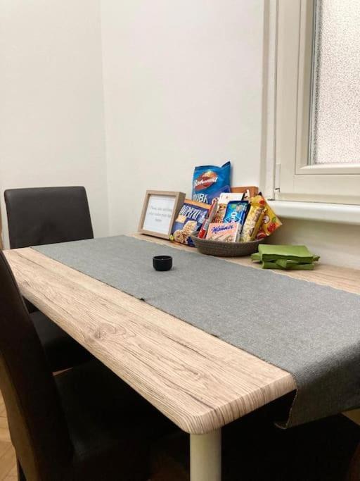 شقة Sunny Flat In Center Of براغ المظهر الخارجي الصورة